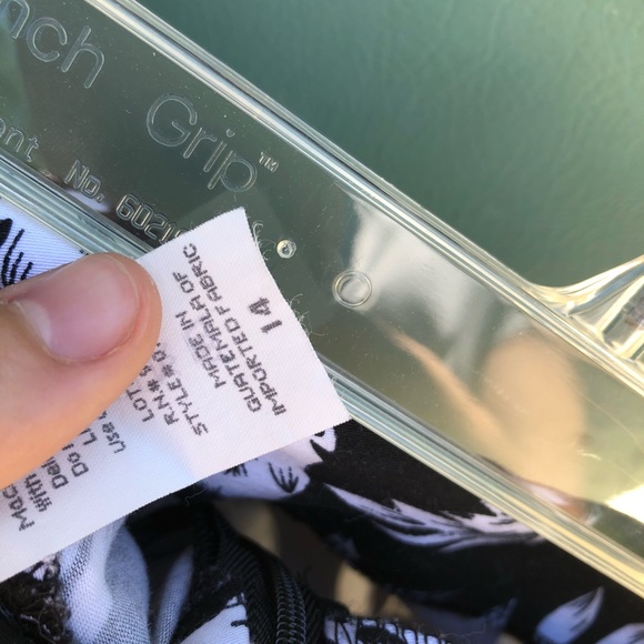 Mid length skirt size 14 - Picture 2 of 2